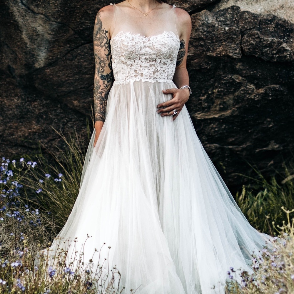 Elegant Lace and Tulle Gown - BHLDN Penelope Love Marley